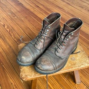 Red Wing Heritage Iron Rangers Size 8